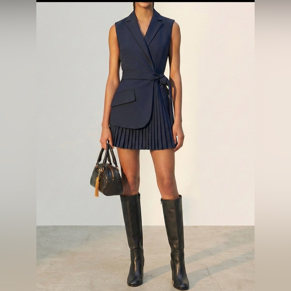 Commense black Sleeveless belted Dress